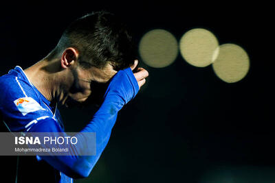 این بازیکن رمز موفقیت استقلال است - پارس فوتبال