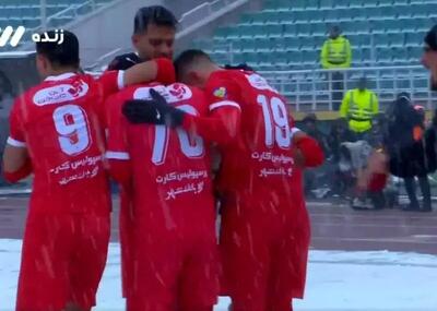 کاظمیان زیر تیغ انتقادات؛ عملکرد ضعیف مقابل فولاد زنگ خطر را روشن کرد