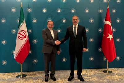 عراقچی با فیدان دیدار کرد | ایران و ترکیه دو همسایه بزرگ هستند