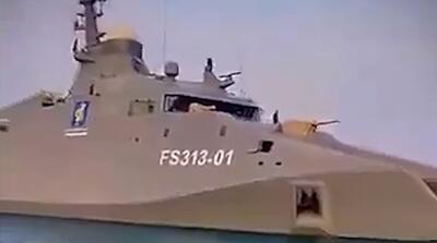 تصاویر ناو رزمی شهید سلیمانی سپاه در خلیج فارس