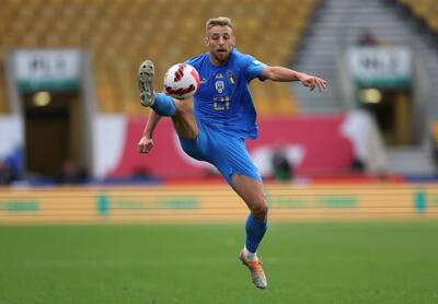 پیشنهاد باشگاه انگلیسی برای هافبک اینتر در آخرین ساعات بازار نقل و انتقالات زمستانی