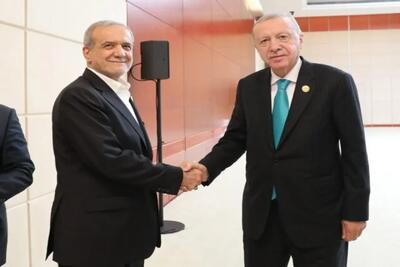  اردوغان در گفت‌وگوی تلفنی با پزشکیان: آنکارا آماده است برای کاهش تنش‌ها، میان ایران و آمریکا میانجی‌گری کند