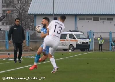 سند چادرملو: ملوان باید اخراجی می‌داد