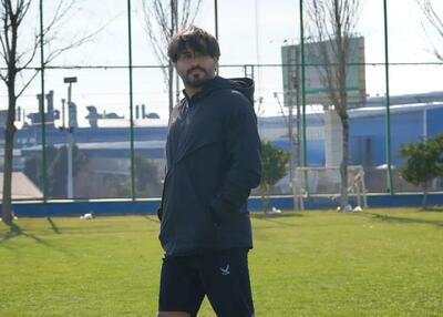  پیکان بدون هیاهو آماده استقلال می‌شود