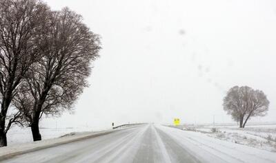  تداوم وزش بادهای تند جنوبی در استان اردبیل