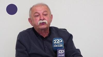 شاپور بختیار در کتاب خاطراتش می‌گوید شاه روز آخری که می‌خواست از ایران برود به‌شدت پیگیر قرارداد خرید سلاح از آلمان بود، تعجب کردم، بررسی کردم و فهمیدم شاه ۱۲۰ میلیون مارک برای این قرارداد از آلمانی‌ها رشوه گرفته است