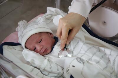 جوانانِ در سن باروری، مجرد مانده‌اند/کاهش تمایل زنان خانه‌دار به فرزندآوری