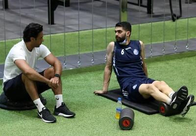 علی کریمی در آستانه بازگشت به لیگ برتر ایران