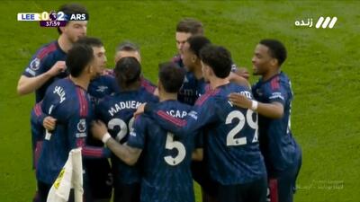 گل دوم آرسنال به لیدزیونایتد (گل به خودی)