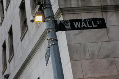 سقوط شاخص‌های وال‌استریت با افزایش نگرانی‌ها از سیاست پولی فدرال رزرو