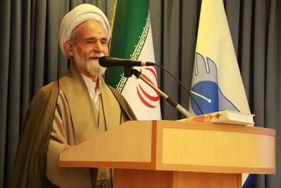  هم‌افزایی دانشگاه آزاد و مدارس سما در ترویج فرهنگ مهدویت ارزشمند است