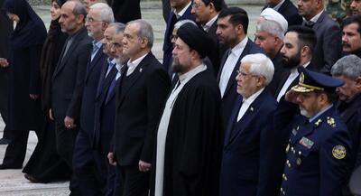 تصاویر حضور هیئت دولت در حرم امام راحل | جهان نیوز