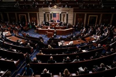  دولت آمریکا به سمت تعطیلی پیش می‌رود