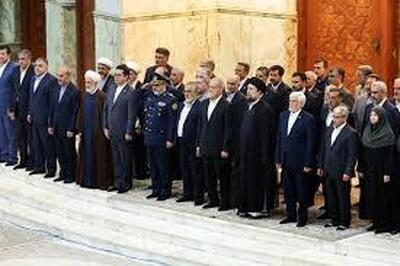 رئیس جمهور و هیئت دولت با آرمان‌های امام (ره) و شهدا تجدید میثاق کردند