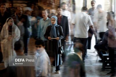 «دو نیمه ماه»؛ روایتی متفاوت و غیرشعاری از تاریخ انقلاب اسلامی