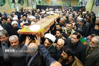  پیکر آیت الله «عبدخدایی» در حرم امام رضا(ع) به خاک سپرده شد
