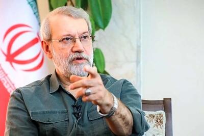  رسانه اصولگرا: دختر علی لاریجانی پیش از طرح ادعاهای مطرح شده درباره او، در داخل کشور حضور داشته
