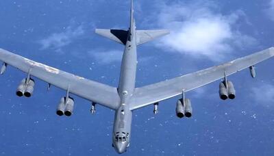 فرود ۴ فروند بمب افکن B-۵۲ Stratofortress آمریکا به منطقه