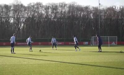 ویدئو: تمرین ویژه کریک با هافبک‌‌های منچستریونایتد - پارس فوتبال