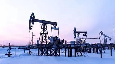 درآمد نفتی روسیه، منبع حیاتی ماشین جنگی این کشور، به شدت کاهش یافته است