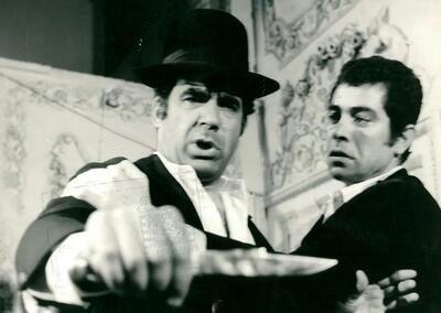  سفر در زمان؛ «بهروز وثوقی و عباس شباویز» در پشت صحنه فیلم قیصر؛ سال 48