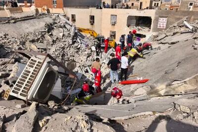 انفجار مرگبار گاز در اهواز | ساختمان ۴ طبقه فروریخت و ساکنان زیر آوار ماندند (۱۱ بهمن ۱۴۰۴)