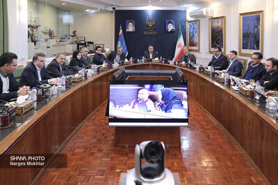 دیدگاه‌ اصحاب رسانه به وزیر نفت و معاونانش رسید