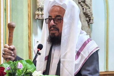  مولوی ساداتی: جمهوری اسلامی سد محکمی در برابر استکبار است
