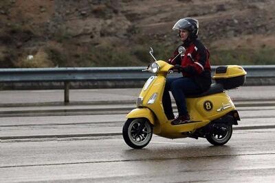  تلاش برای لغو مصوبه دولت درباره گواهی‌نامه موتور زنان