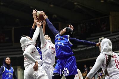 ستاره استقلال عاشق شد