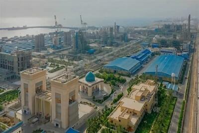 واکنش معاون راهبری تولید هلدینگ خلیج فارس به حذف معافیت‌های مالیاتی مناطق ویژه