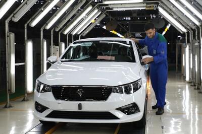 ایران خودرو، دولت را به توقف تولید تهدید کرد