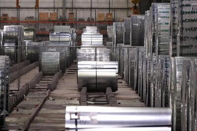 فعالیت کارخانه‌های چین در ژانویه منفی ماند