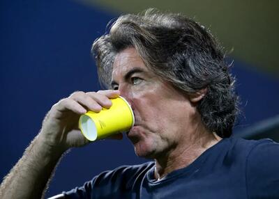 ساپینتو: آقای مدیرعامل درباره اندونگ پاسخ بدهد!