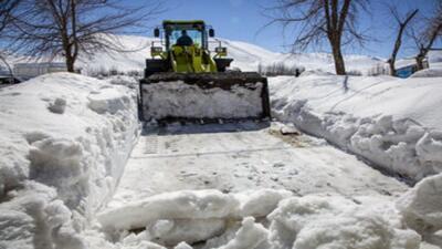  بازگشایی جاده روستای لبد چهارمحال و بختیاری پس از ۳۵ ساعت