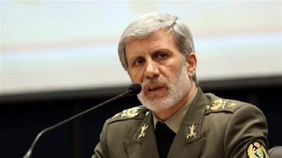  فرمانده کل ارتش: قدرت دفاعی ما از بین نمی‌رود/ افزایش توان آفندی و پدافندی کشور