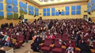  جشن بزرگ جوان با عنوان «دختر ایران» در بافق