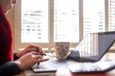 دورکاری و زنان؛ مرز باریک میان راحتی و انزوا