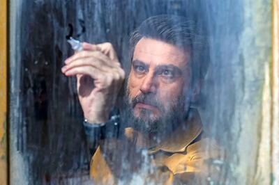  گریه‌های یک پدر در سردخانه برای شناسایی پیکر فرزندش