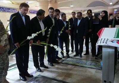  تجدید میثاق مدیران استان بوشهر با آرمان‌های شهدای انقلاب