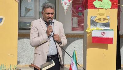  زنگ انقلاب در ۲۴۷ مدرسه بشاگرد همزمان با آغاز دهه فجر