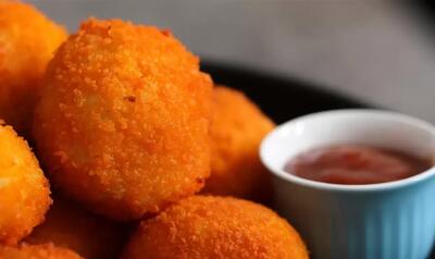  طرز تهیه توپک پنیری، یک فینگرفود راحت و پرطرفدار خانگی !