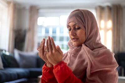  گشایش کار و رفع مشکلات با حرز امام زمان (عج)