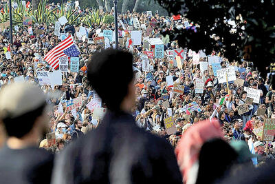  فشار خیابان‌ها بر کاخ سفید