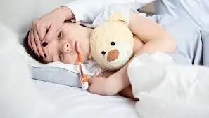 تب و تشنج در کودکان را جدی بگیرید!