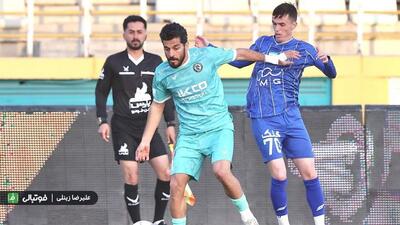 پایان نیمه اول/ پیکان صفر - استقلال صفر