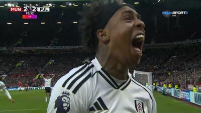 گل دوم فولام به منچستر یونایتد (سوپرگل کوین در دقیقه 92)