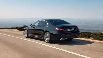  شگفتی بزرگ مرسدس بنز؛ کرسی سلطنتی حفظ شد