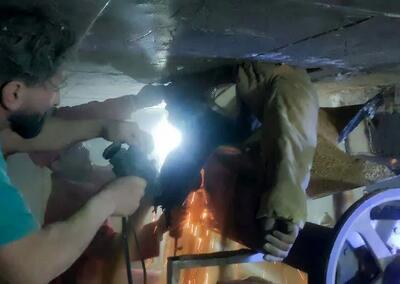 خفگی یک کارگر حین کار با دستگاه مخلوط کن