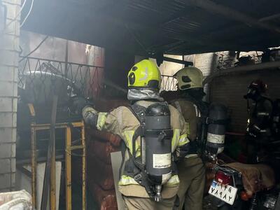 آتش‌سوزی در یک کارگاه کفاشی / یک کارگر مصدوم شد